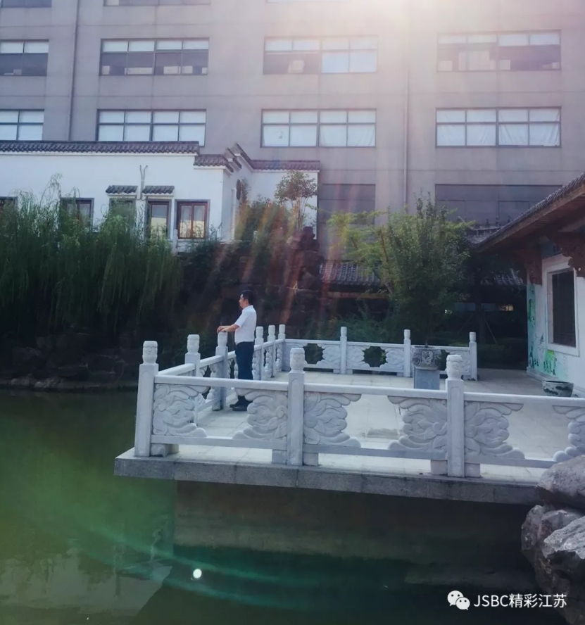 1551408162287948.jpg 00.jpg